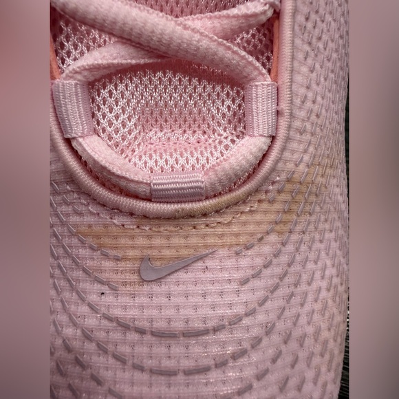 2024 NikeAir Max DN SE 'Pink Foam' size 7Y - Picture 6 of 9